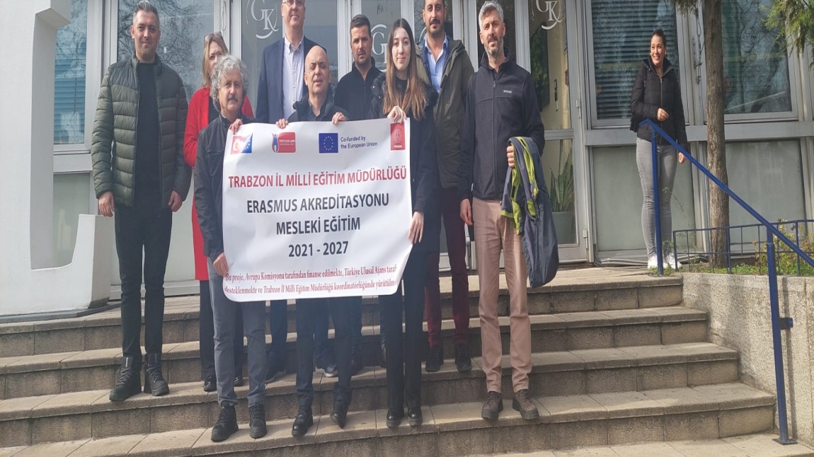 Macaristan- Budapeşte Trabzon Milli Eğitim Müdürlüğü Erasmus akreditasyonu mesleki eğitim işbaşı gözlem programı tamamlandı...